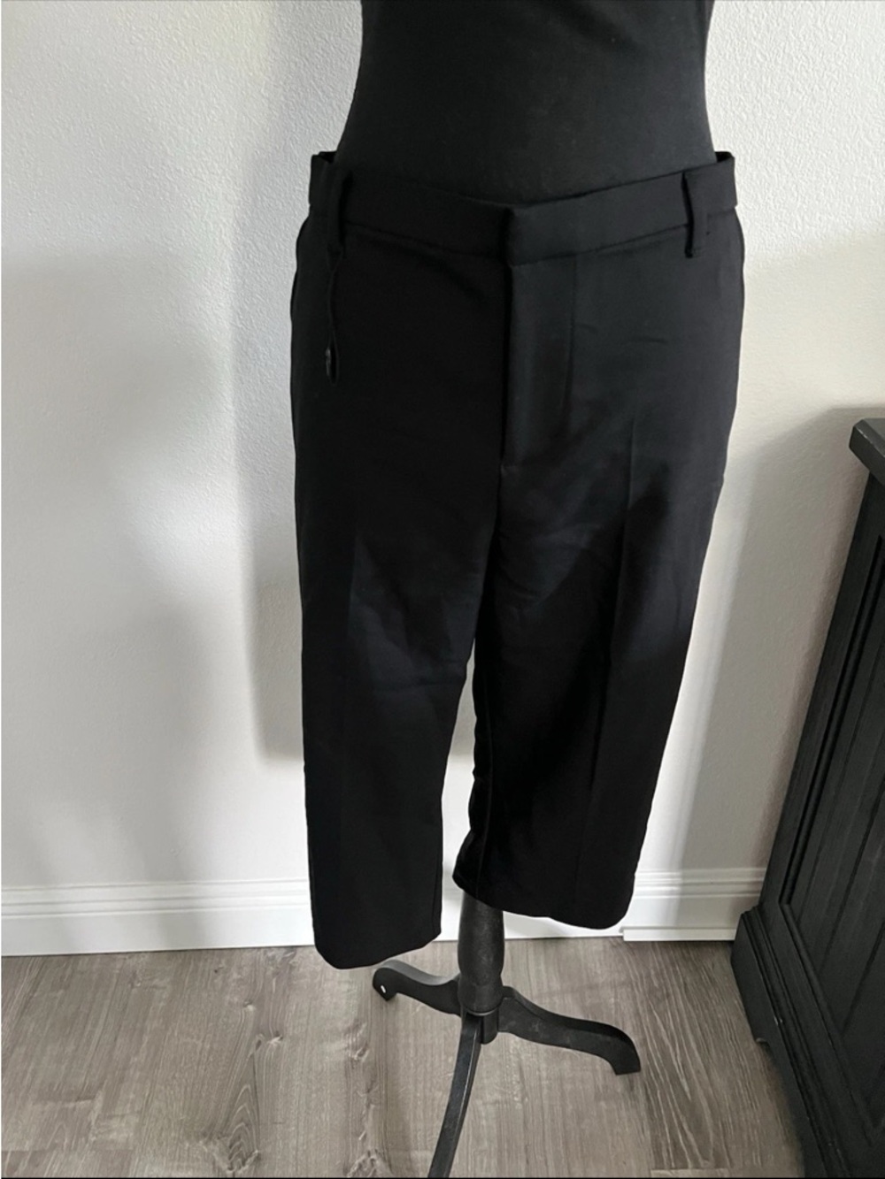 Zara Black Women's Cropped Trousers